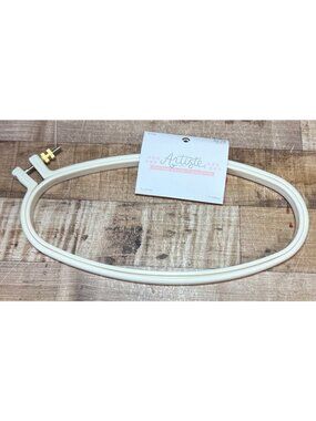 Artiste Oval Embroidery Hoop 4.5"x9" Plastic With Metal Clamp For Cross Stitch